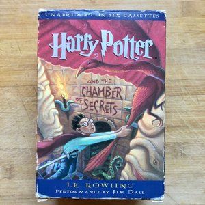 Harry Potter and the Chamber of Secrets Unabridged on Six Cassettes - Complete S